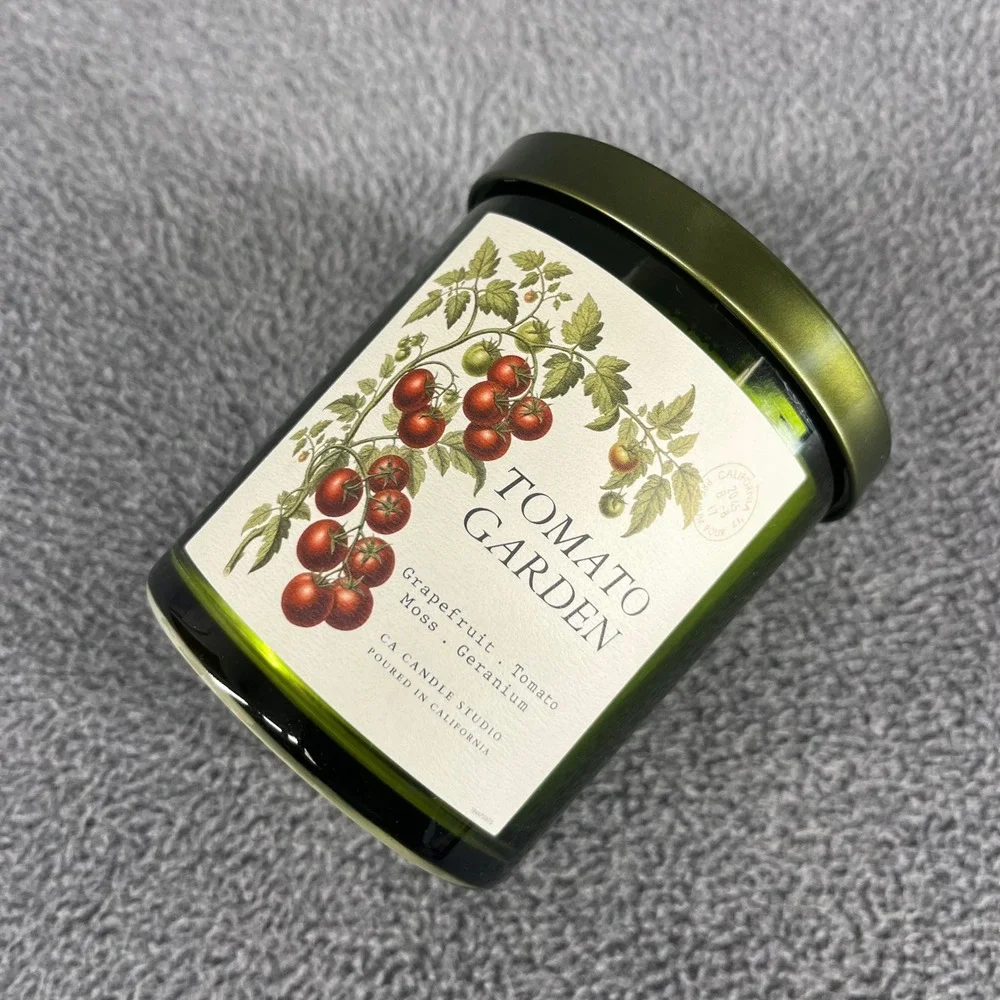 Leoben‎ Company Tomato Garden Candle 9oz Green Jar Grapefruit Moss Geranium New